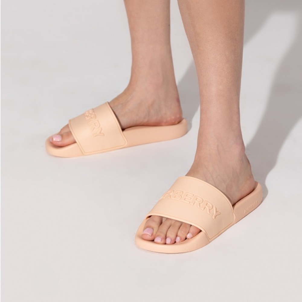 Burberry Logo Slides Sandals – Nude Peach Pink – Size 8.5